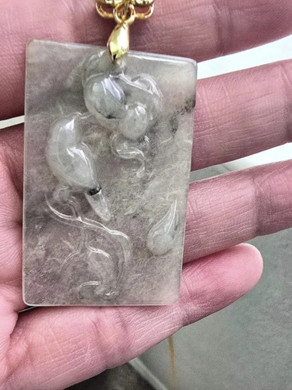 Very Icy, Jelly Natural Grade A JADE Carved bird & Flower  Pendant Necklace Gold